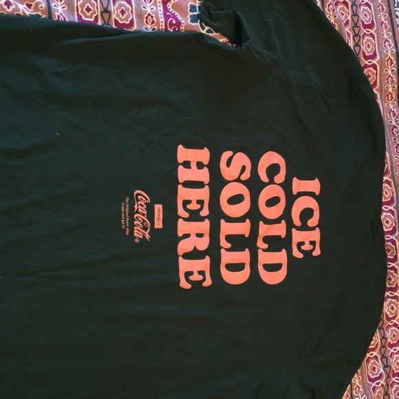 Coca-Cola T shirt - Picture 2 of 3